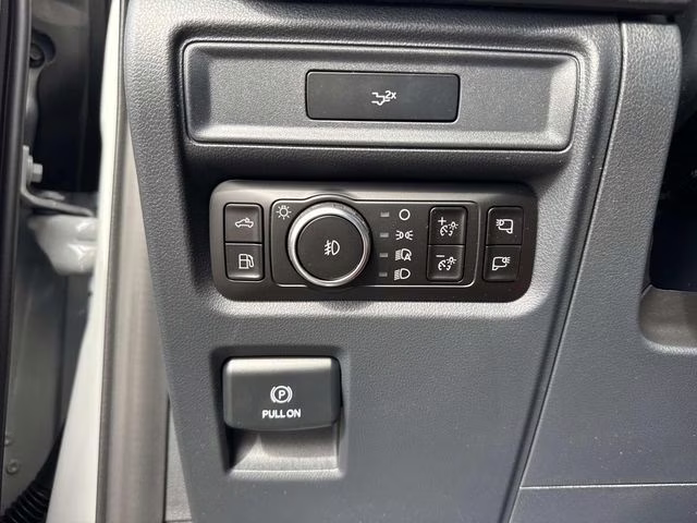 2026 Avalanche Ford F-150 XLT 4X4 Truck