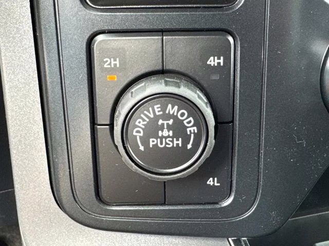 2026 Avalanche Ford F-150 XLT 4X4 Truck