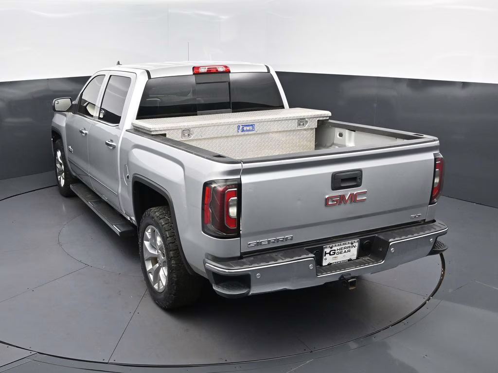 2018 Quicksilver Metallic GMC Sierra 1500 SLT 4X4 Truck