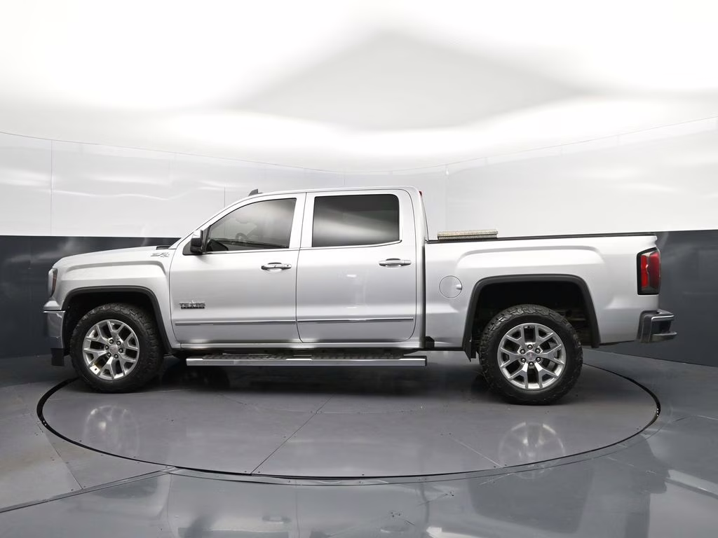 2018 Quicksilver Metallic GMC Sierra 1500 SLT 4X4 Truck