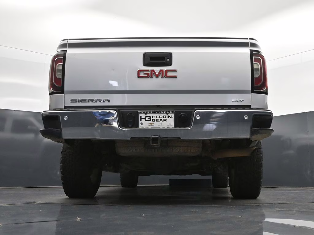 2018 Quicksilver Metallic GMC Sierra 1500 SLT 4X4 Truck