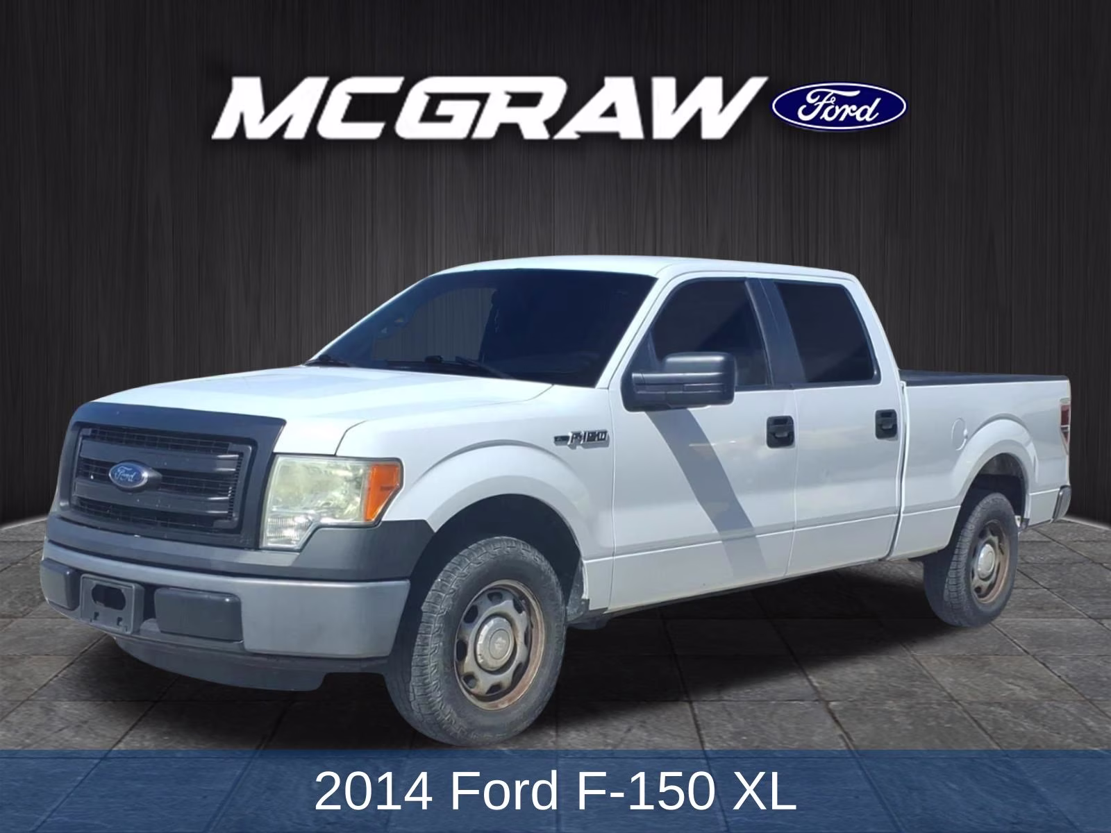 2014 Oxford White Ford F-150 XL RWD Truck