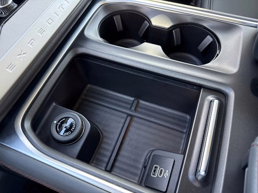 2025 Agate Black Metallic Ford Expedition Active RWD SUV