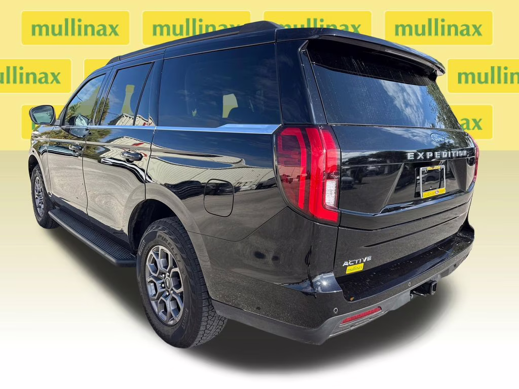 2025 Agate Black Metallic Ford Expedition Active RWD SUV