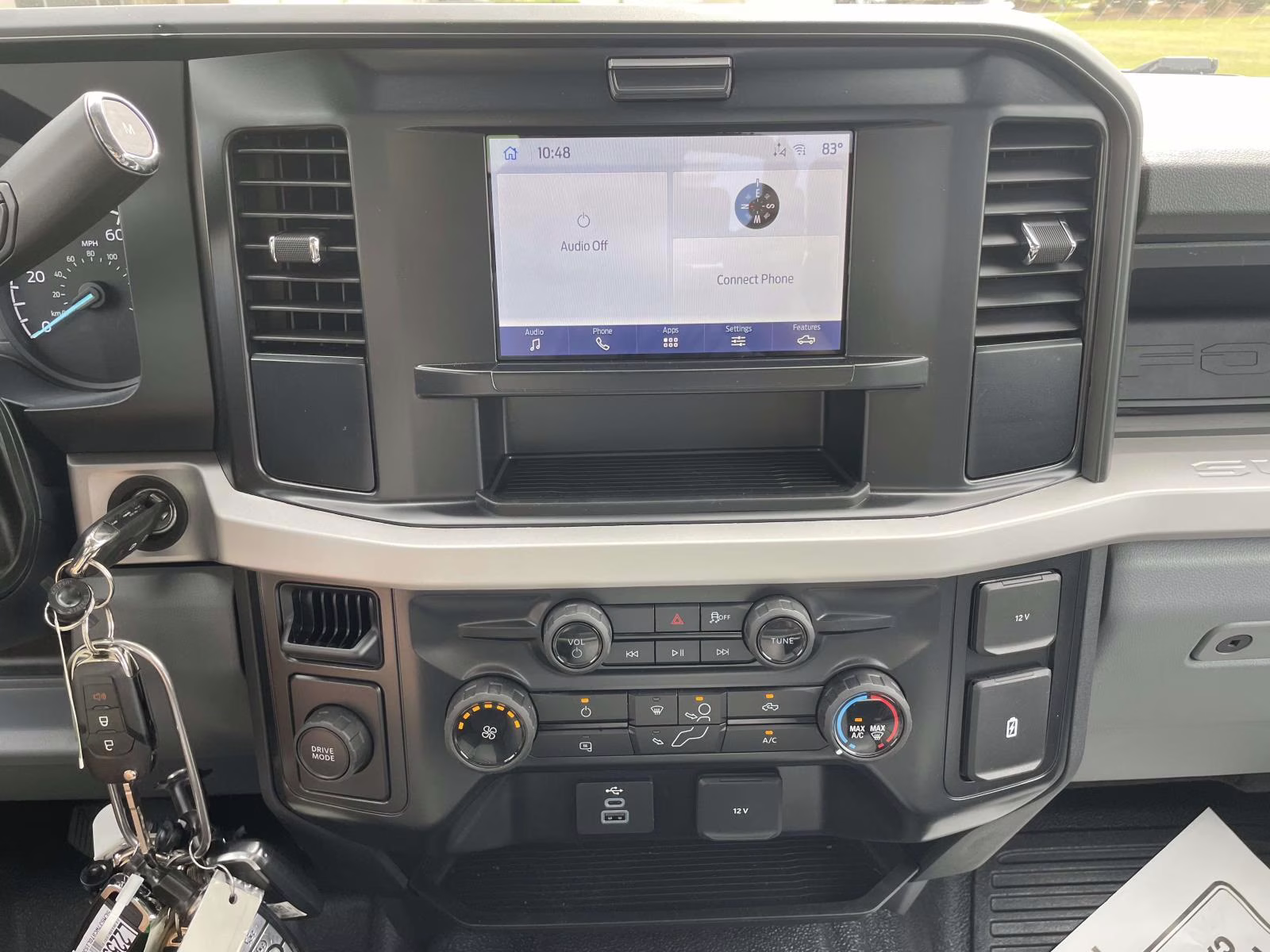 2026 Oxford White Ford Super Duty F-250 SRW XL RWD Truck