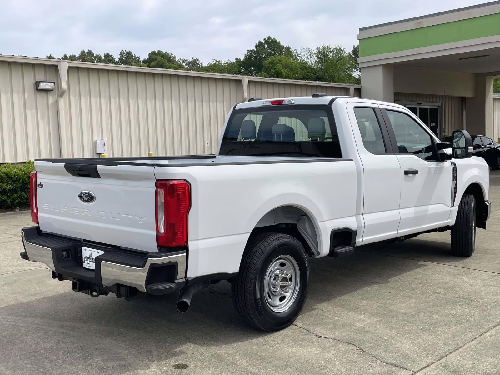2026 Oxford White Ford Super Duty F-250 SRW XL RWD Truck