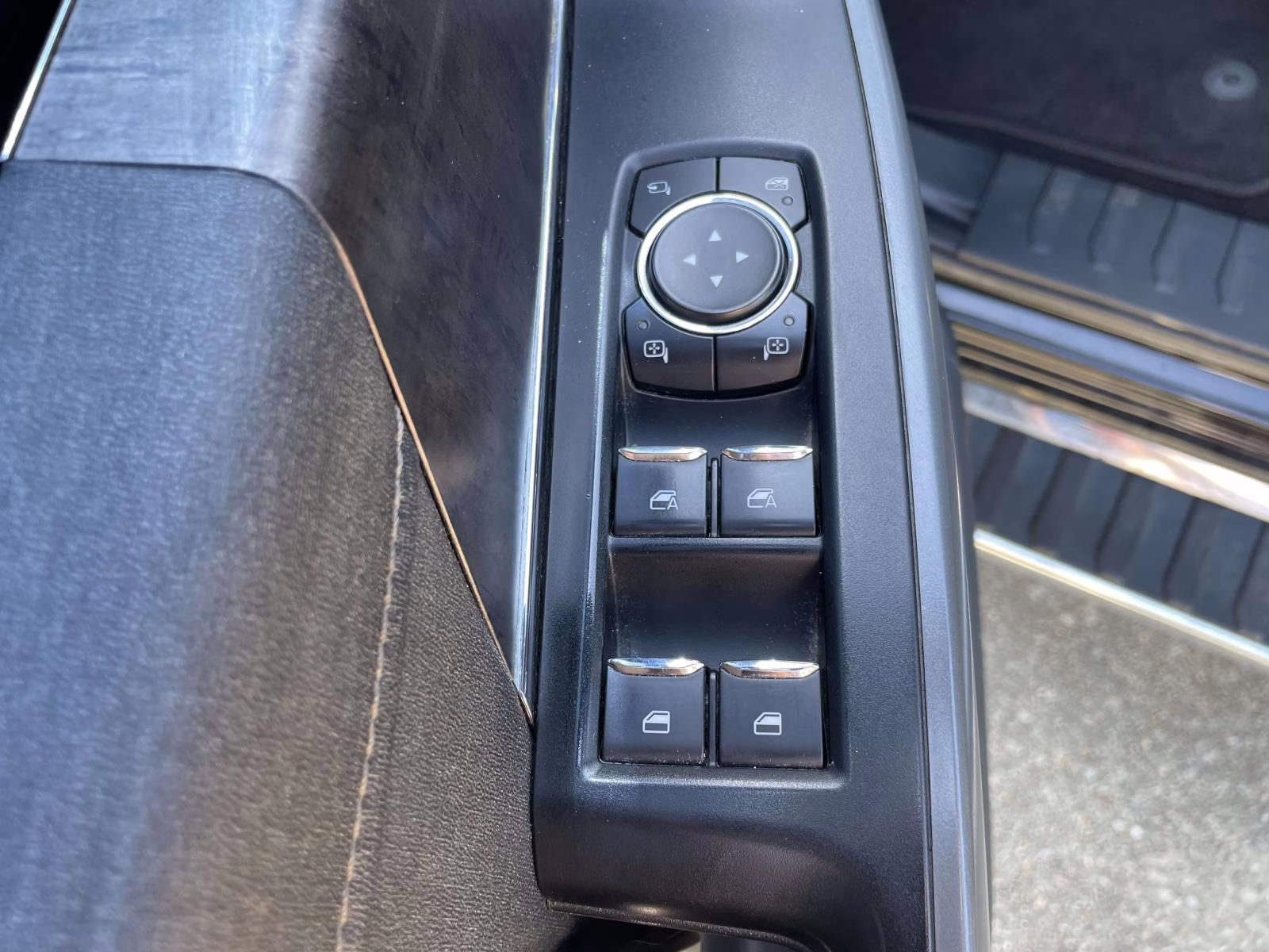 2022 Agate Black Metallic Ford F-150 Lariat 4X4 Truck