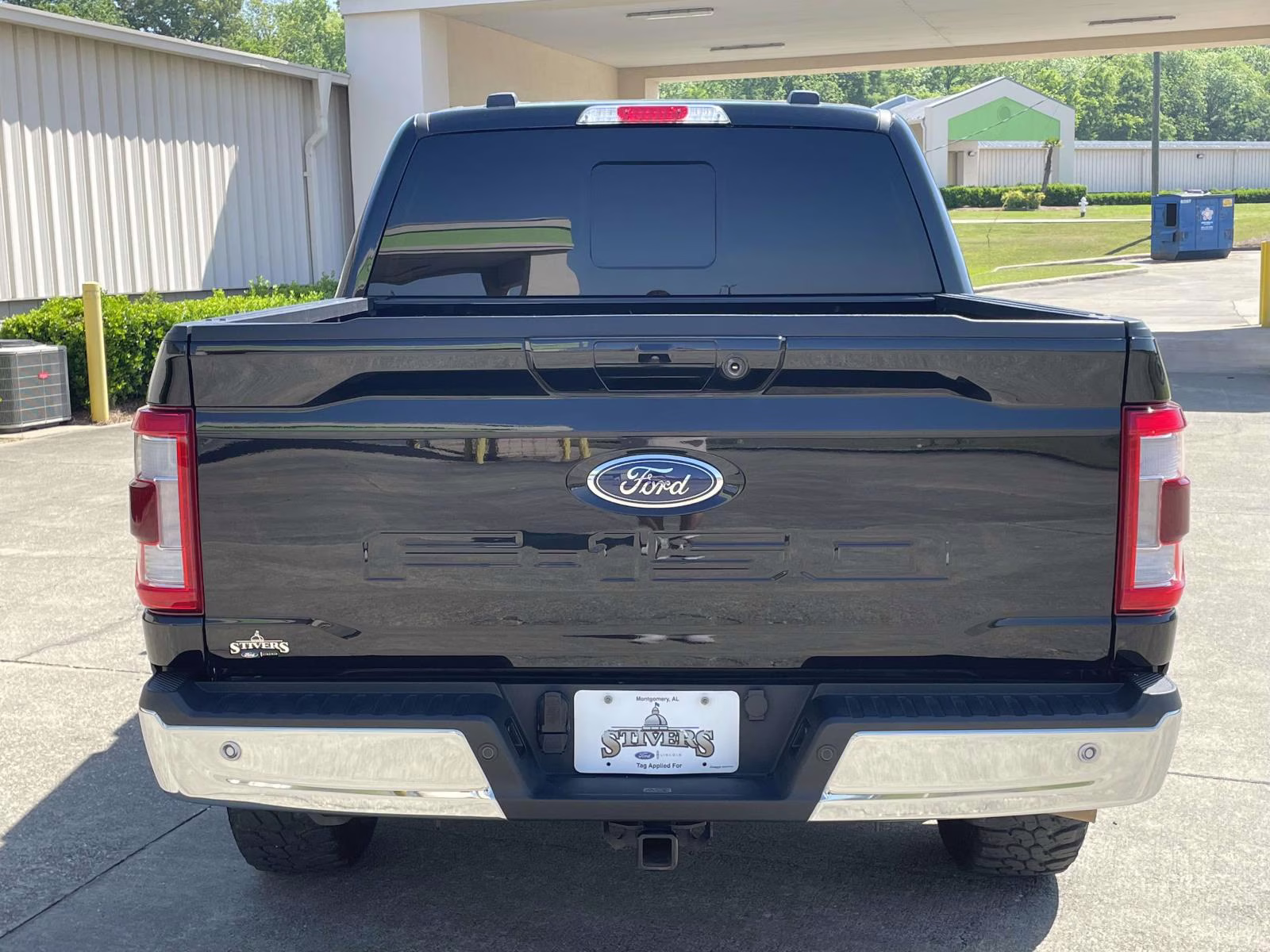 2022 Agate Black Metallic Ford F-150 Lariat 4X4 Truck