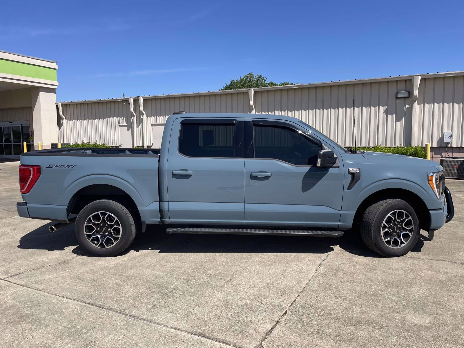 2023 Blue Ford F-150 XLT RWD Truck