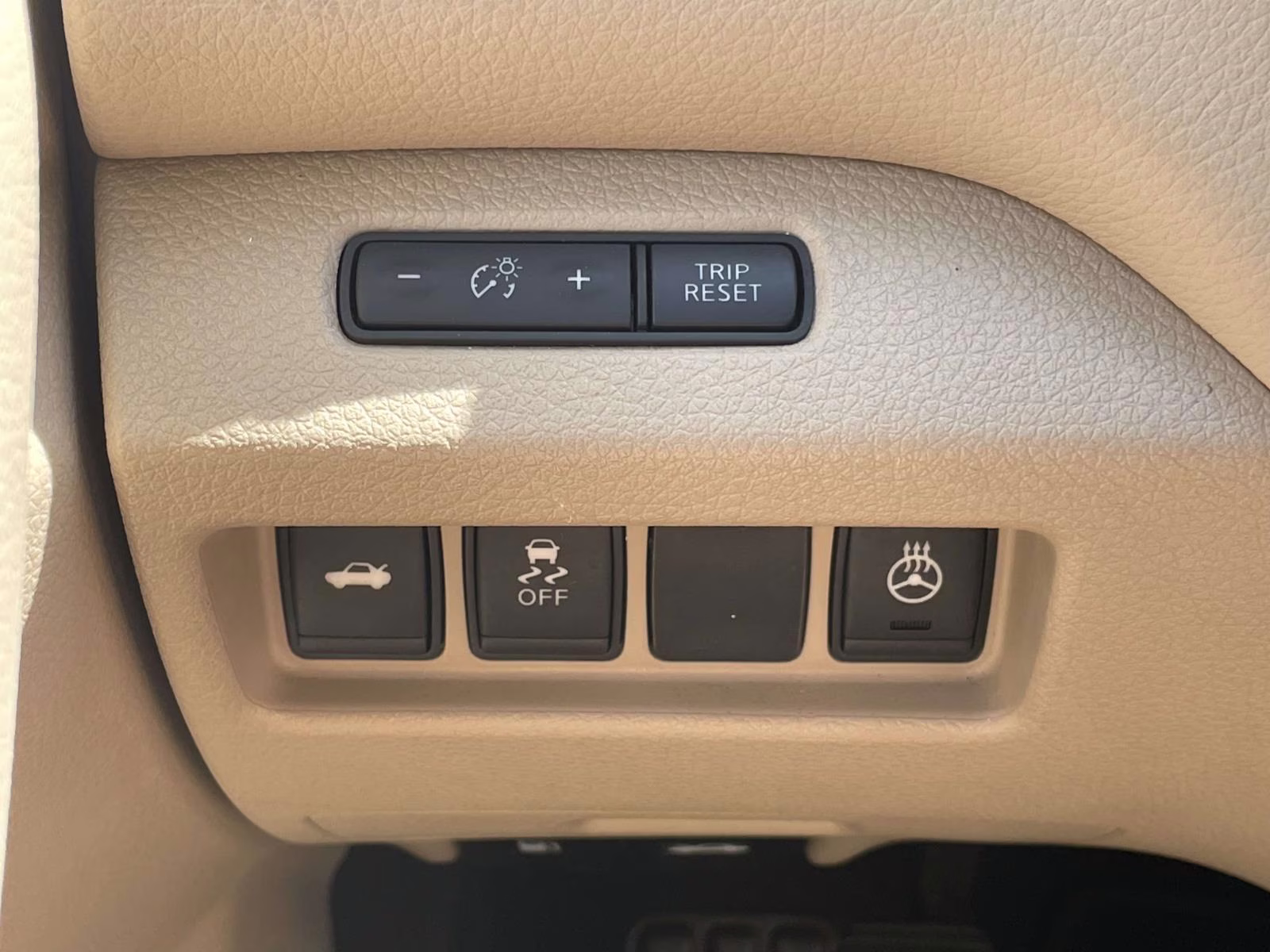 2016 Pearl White Nissan Altima 2.5 SL FWD Sedan