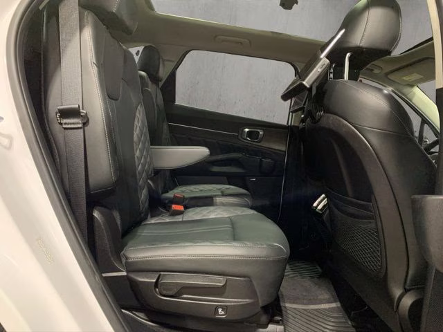 2022 Glacial White Pearl Kia Sorento X-Line SX Prestige AWD SUV