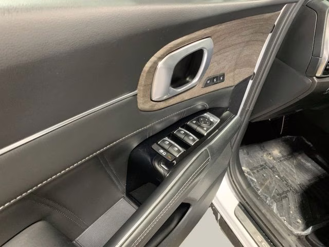 2022 Glacial White Pearl Kia Sorento X-Line SX Prestige AWD SUV