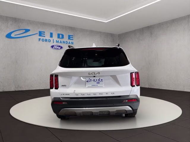 2022 Glacial White Pearl Kia Sorento X-Line SX Prestige AWD SUV