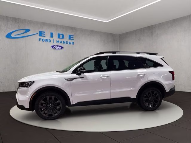 2022 Glacial White Pearl Kia Sorento X-Line SX Prestige AWD SUV