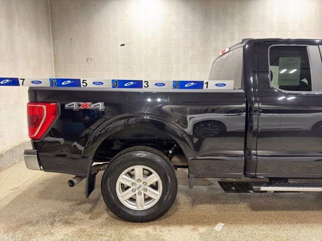 2022 Agate Black Metallic Ford F-150 XLT 4X4 Truck