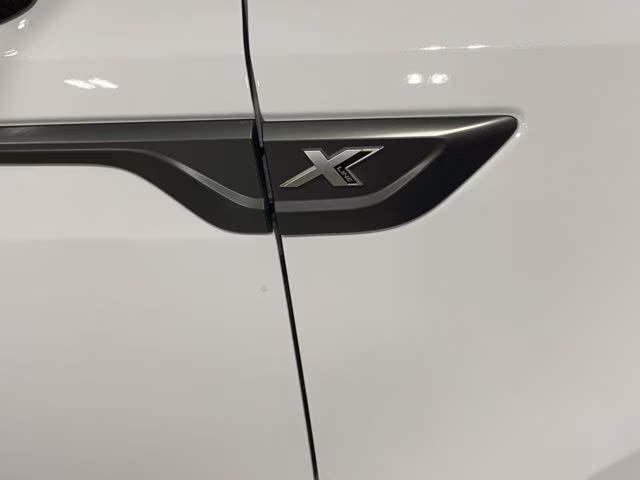 2022 Glacial White Pearl Kia Sorento X-Line SX Prestige AWD SUV