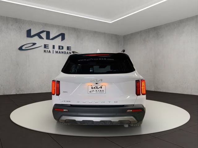 2022 Glacial White Pearl Kia Sorento X-Line SX Prestige AWD SUV