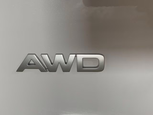 2022 Glacial White Pearl Kia Sorento X-Line SX Prestige AWD SUV