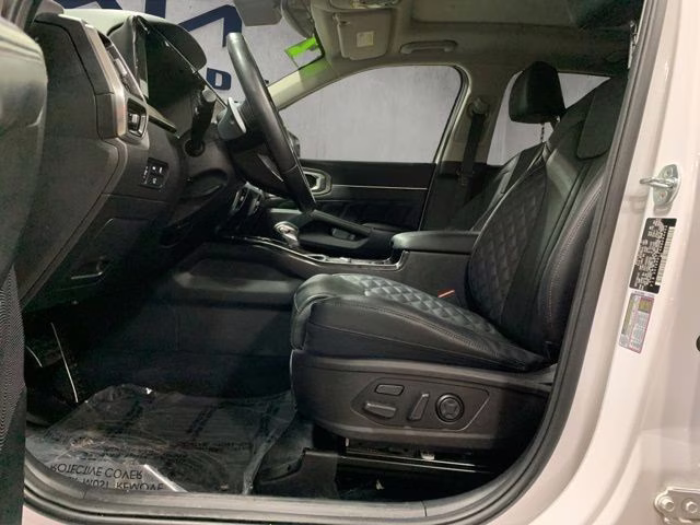 2022 Glacial White Pearl Kia Sorento X-Line SX Prestige AWD SUV