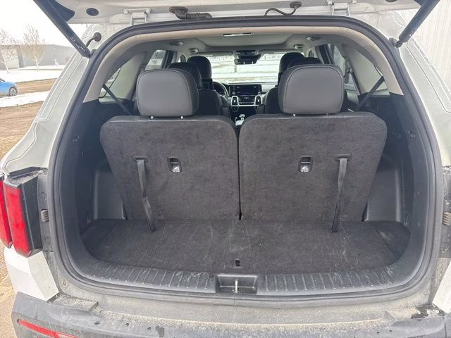 2022 Glacial White Pearl Kia Sorento X-Line SX Prestige AWD SUV