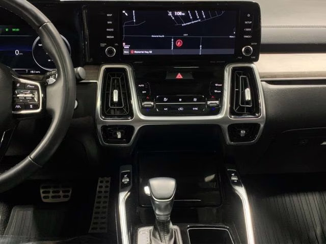 2022 Glacial White Pearl Kia Sorento X-Line SX Prestige AWD SUV