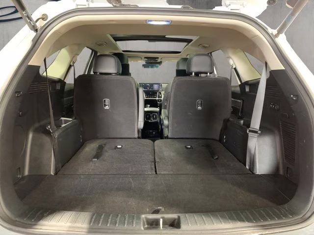 2022 Glacial White Pearl Kia Sorento X-Line SX Prestige AWD SUV