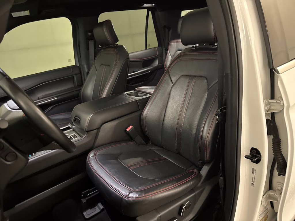 2020 White Metallic Ford Expedition Max Limited 4X4 SUV