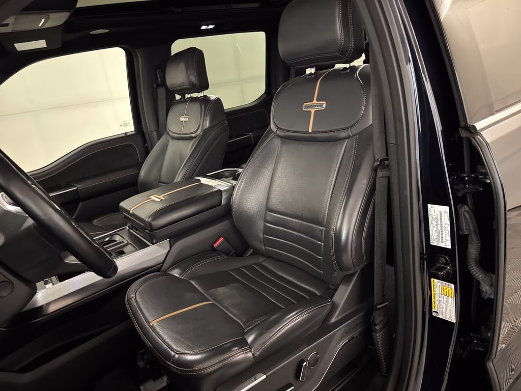 2023 Antimatter Blue Metallic Ford F-150 Platinum 4X4 Truck