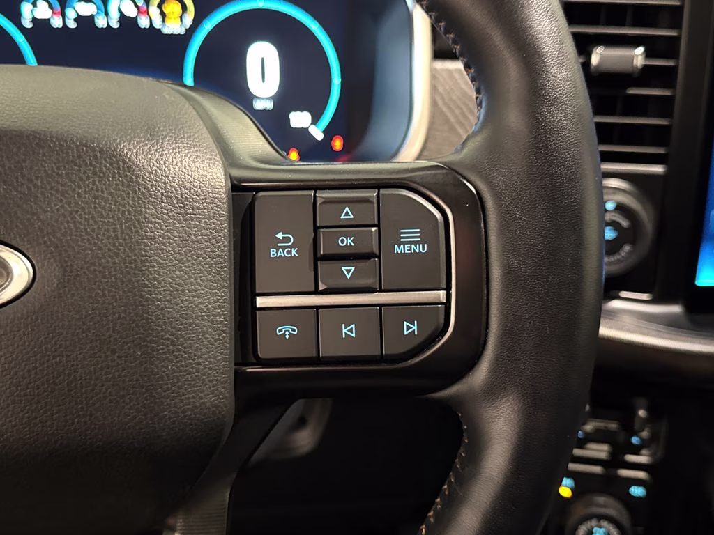 2023 Antimatter Blue Metallic Ford F-150 Platinum 4X4 Truck