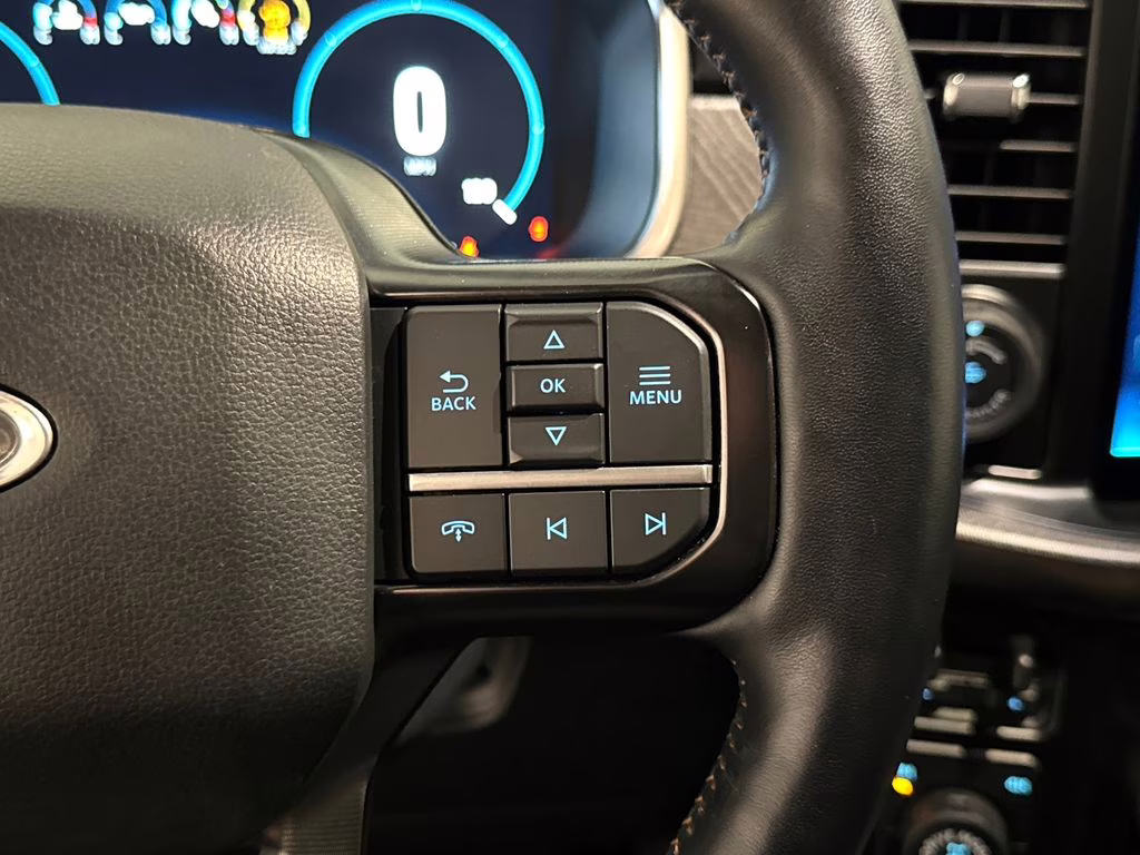 2023 Antimatter Blue Metallic Ford F-150 Platinum 4X4 Truck