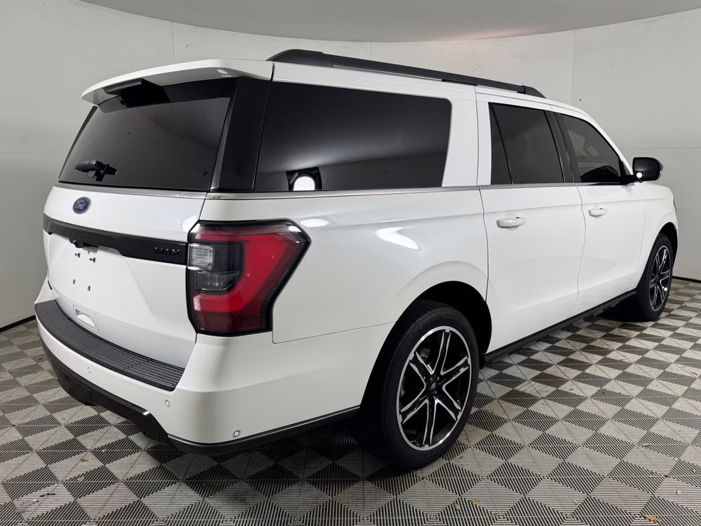 2020 White Metallic Ford Expedition Max Limited 4X4 SUV