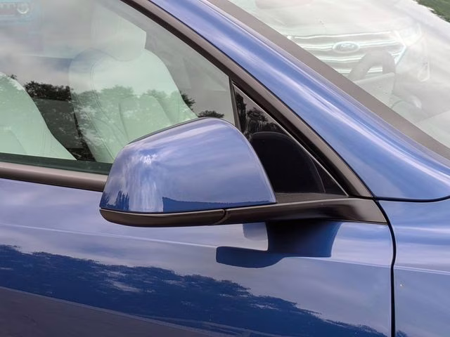 2022 Deep Blue Metallic Tesla Model Y Long Range AWD SUV