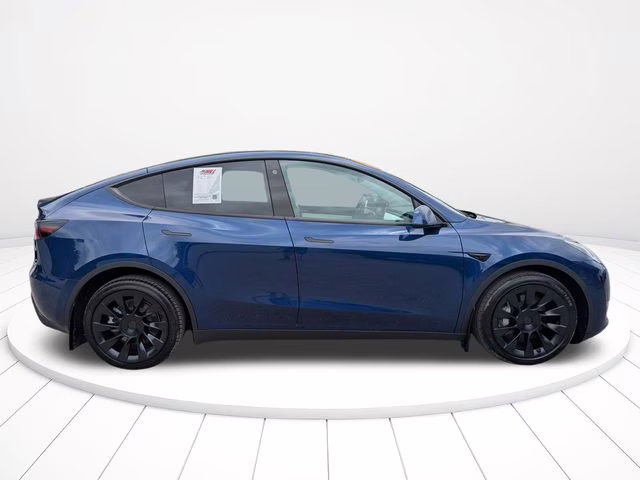 2022 Deep Blue Metallic Tesla Model Y Long Range AWD SUV
