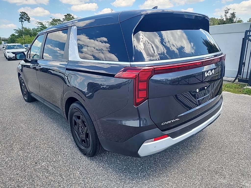 2025 Panthera Metal Kia Carnival LXS FWD Van