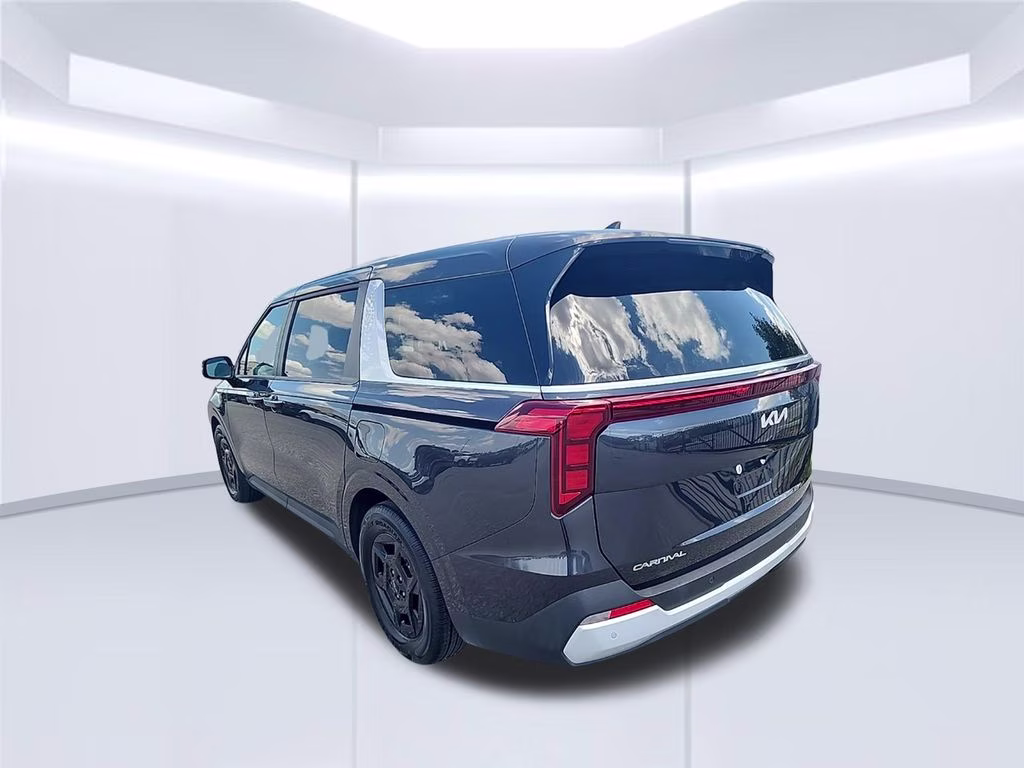 2025 Panthera Metal Kia Carnival LXS FWD Van