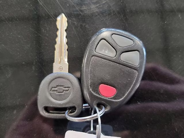 2009 Black Chevrolet Silverado 1500 LT 4X4 Truck