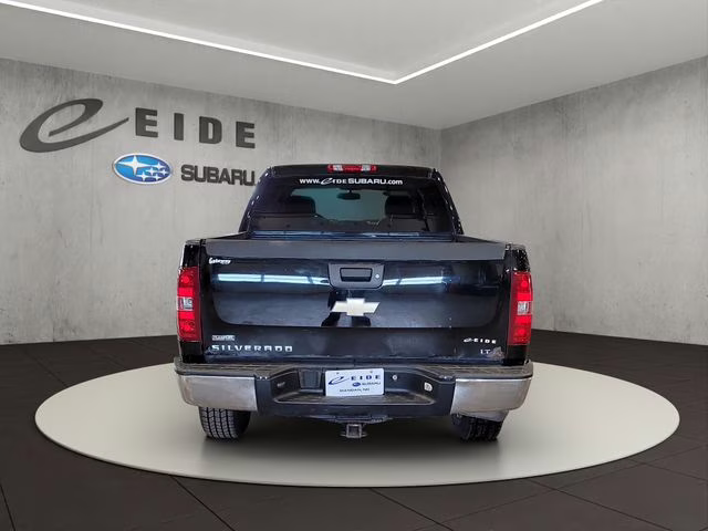 2009 Black Chevrolet Silverado 1500 LT 4X4 Truck