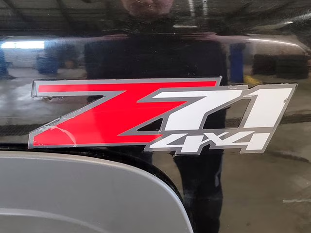 2009 Black Chevrolet Silverado 1500 LT 4X4 Truck