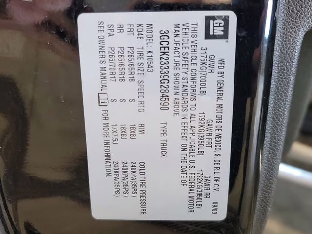 2009 Black Chevrolet Silverado 1500 LT 4X4 Truck