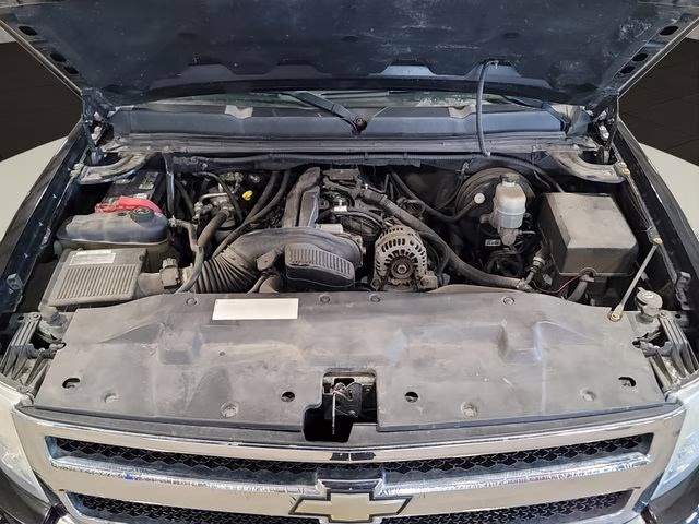 2009 Black Chevrolet Silverado 1500 LT 4X4 Truck