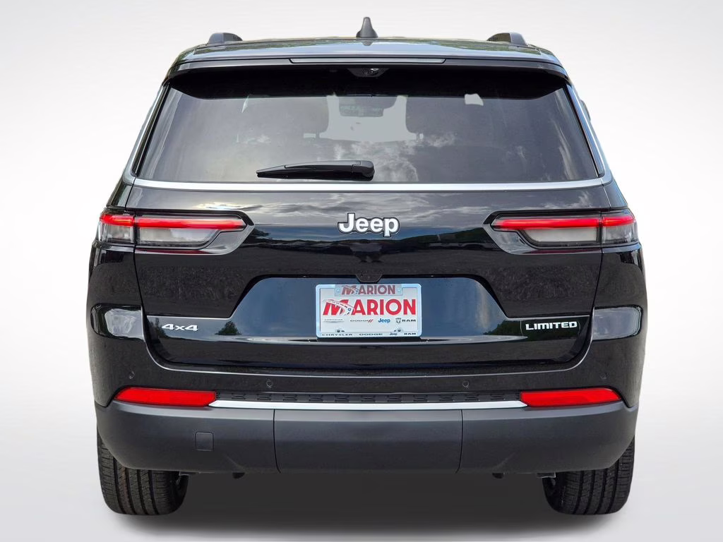 2026 Diamond Black Crystal Pearlcoat Jeep Grand Cherokee L Limited 4X4 SUV