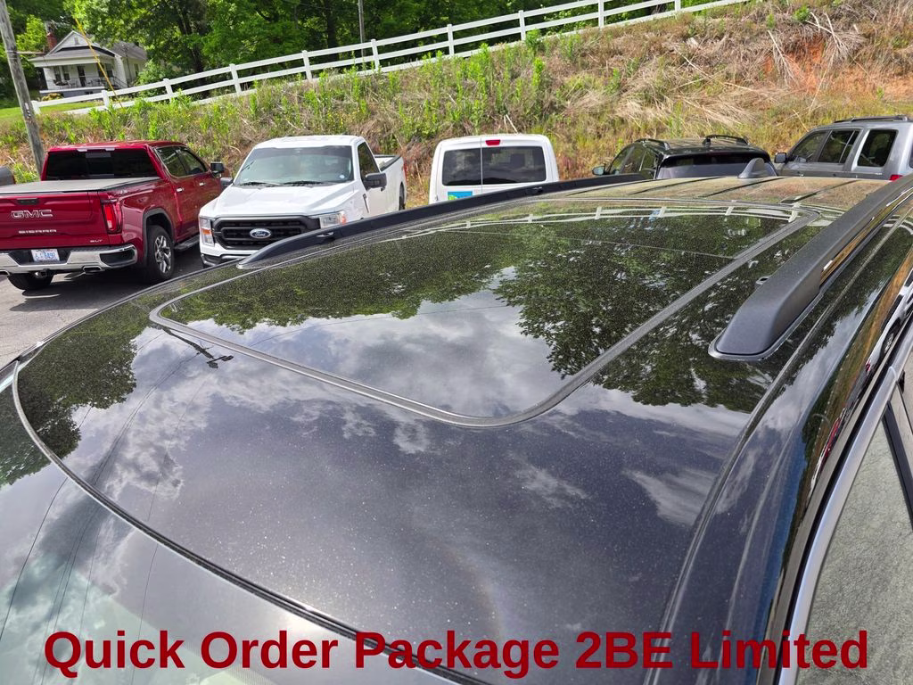 2026 Diamond Black Crystal Pearlcoat Jeep Grand Cherokee L Limited 4X4 SUV