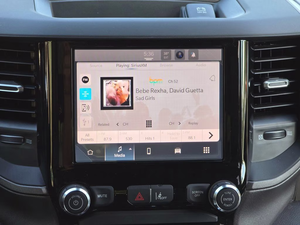 2026 Diamond Black Crystal Pearlcoat Ram 1500 Warlock 4X4 Truck