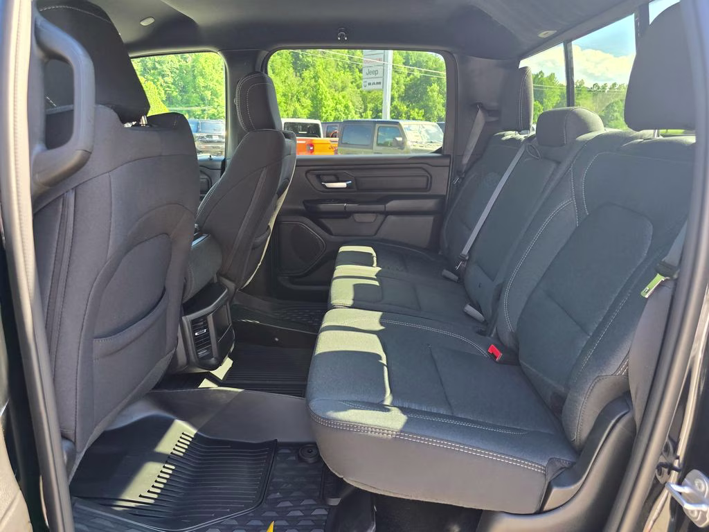 2026 Diamond Black Crystal Pearlcoat Ram 1500 Warlock 4X4 Truck
