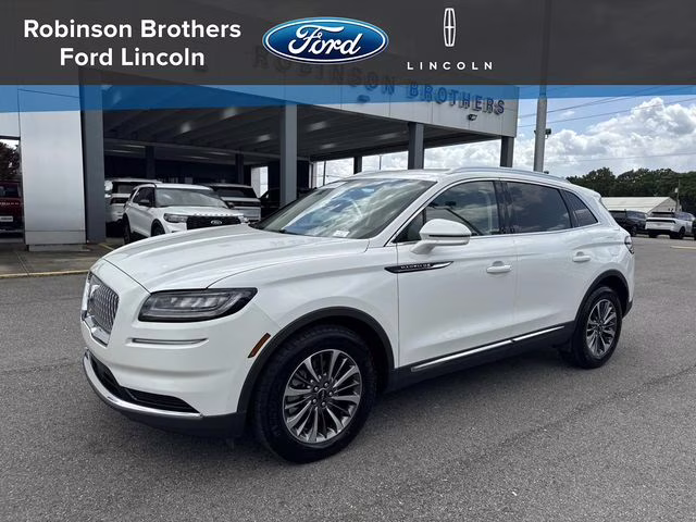 2023 White Metallic Lincoln Nautilus Standard AWD SUV