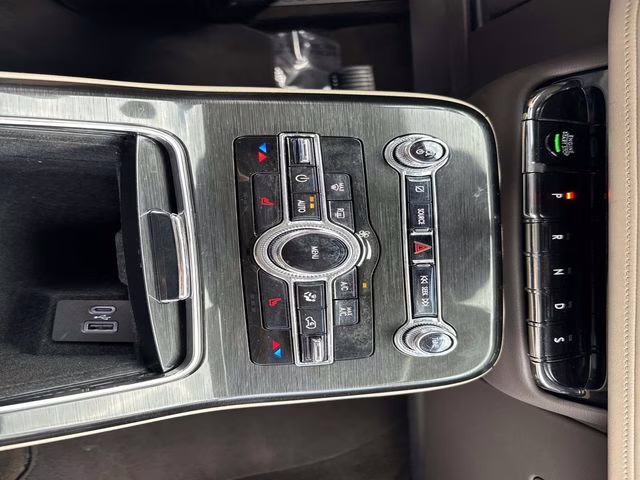 2023 White Metallic Lincoln Nautilus Standard AWD SUV