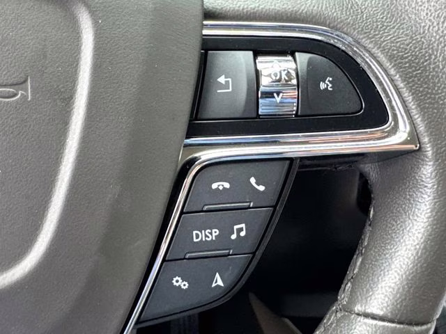 2023 White Metallic Lincoln Nautilus Standard AWD SUV