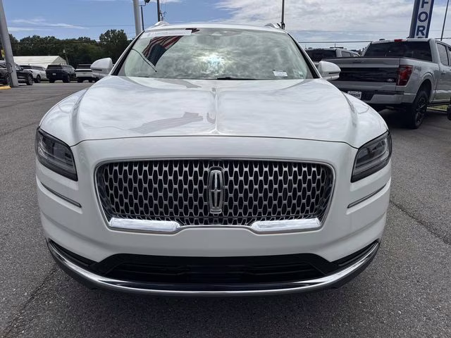 2023 White Metallic Lincoln Nautilus Standard AWD SUV