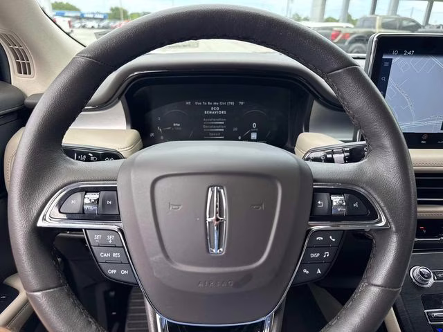 2023 White Metallic Lincoln Nautilus Standard AWD SUV