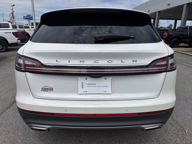 2023 White Metallic Lincoln Nautilus Standard AWD SUV